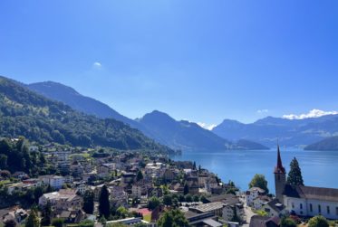 Coopérative - VENTE CONFIDENTIELLE AVEC VUE SUR LE LAC DES QUATRE CANTONS