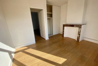Dans un quartier Bourgeois à 2 pas de la gare