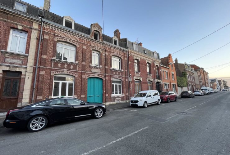 Dans un quartier Bourgeois à 2 pas de la gare